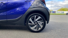 Toyota Aygo X 1.0 VVT-i Edge 5dr Auto Petrol Hatchback